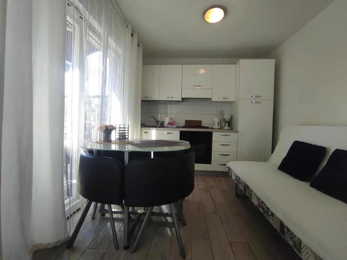 Apartment Emi & Nini Sibenik